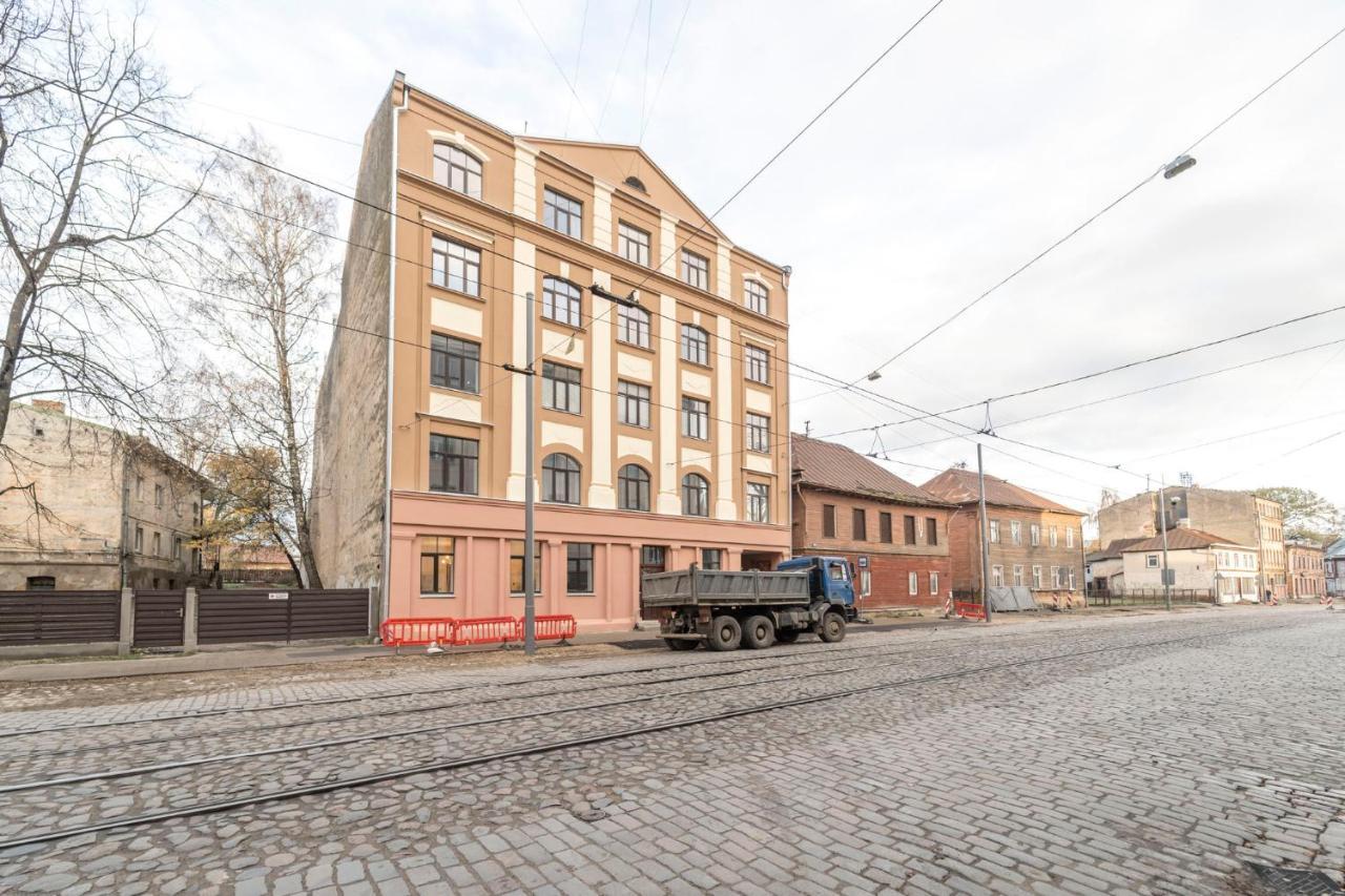 Cozy And Bright Апартаменти